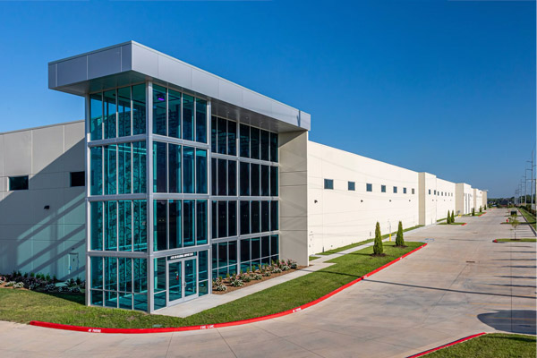 4700 SW Regional Airport Industrial Building Photo